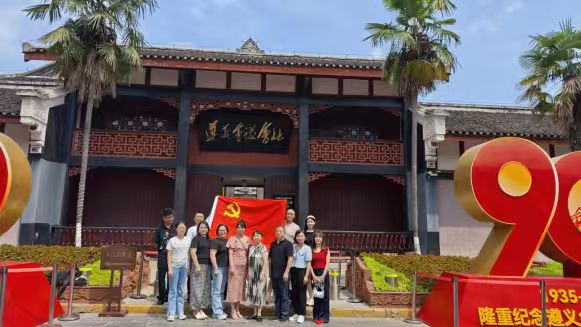 75561b56e238f9acaf062bbca8ce0bf6