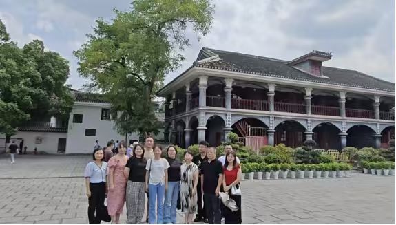 eb6d67bfa7473603d1b85790ec65f562